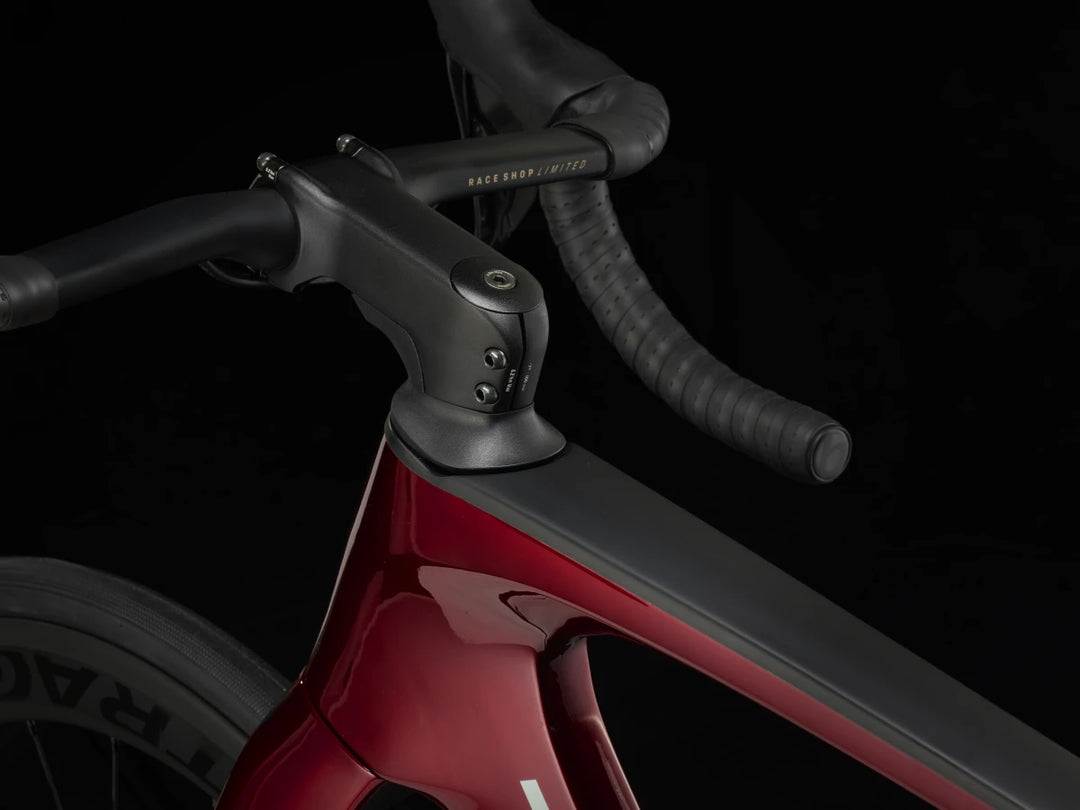 Madone SL 6 Gen 7 Crimson - Mackay Cycles - [product_SKU] - TREK