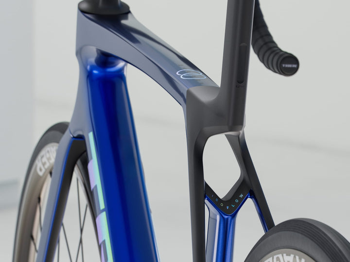 Madone SL 5 Gen 8 Hex Blue - Mackay Cycles - [product_SKU] - TREK